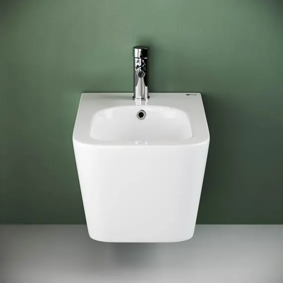 Подвесное биде  Ceramica Nova Metric CN3008