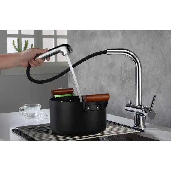 Смеситель для кухни с подключением фильтра и выдвижной лейкой Timo Saona 2346/00FL