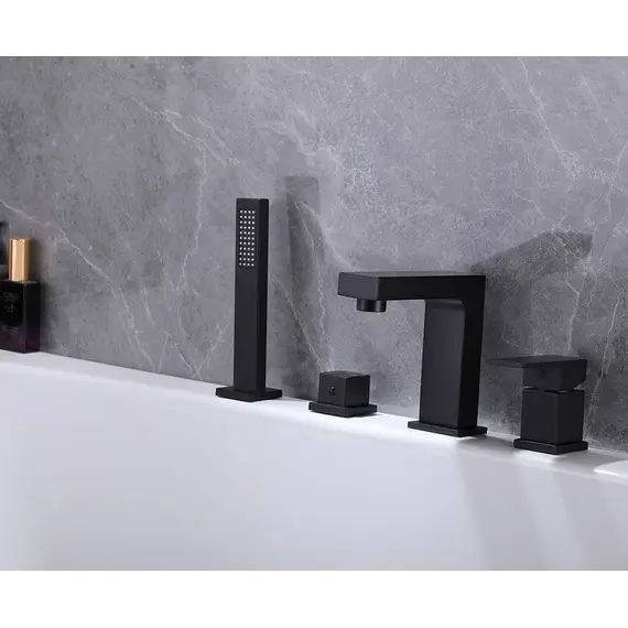 Смеситель ABBER Daheim AF8213B на борт ванны, черный матовый