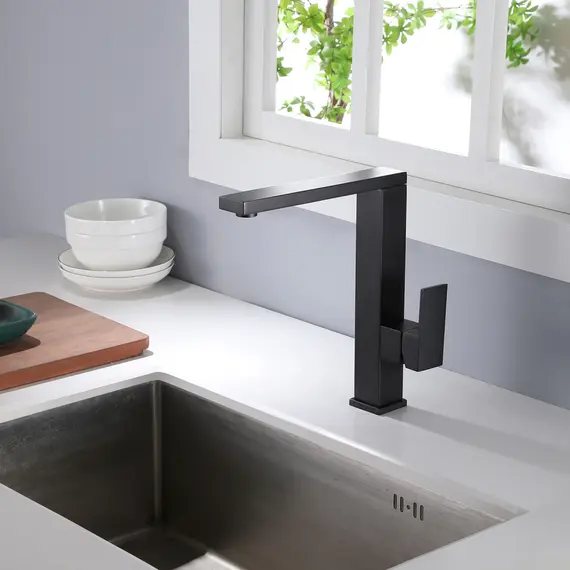 Смеситель ABBER Daheim AF8214B для кухни, черный матовый