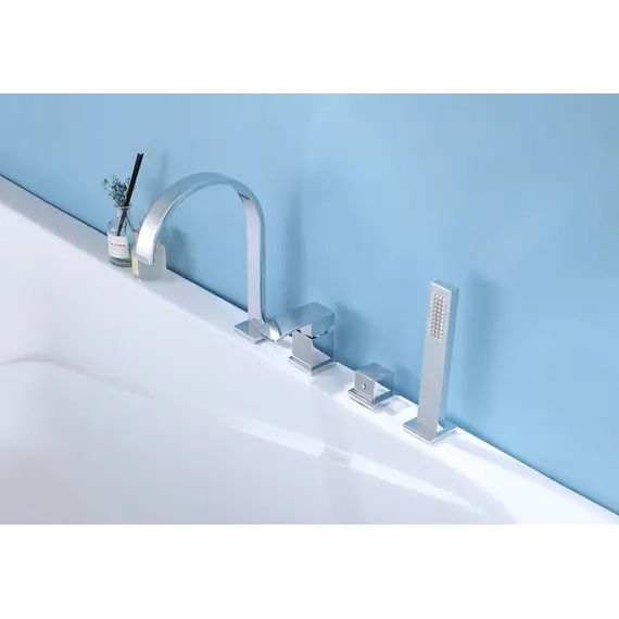 Смеситель ABBER Wasserfall AF8613 на борт ванны, хром