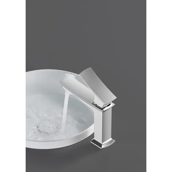 Смеситель для раковины ACWEN  PE-11100CP  хром