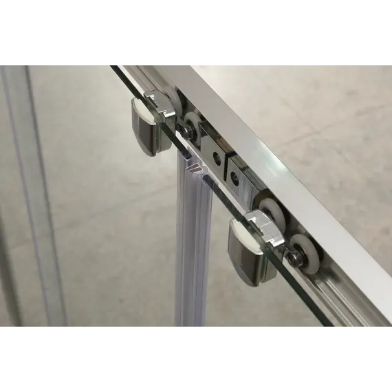 Душевая дверь BelBagno UNIQUE-BF-2-170/200-P-Cr