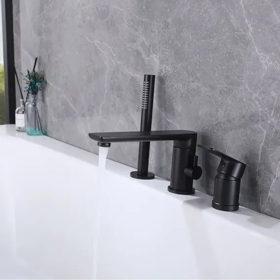 Смеситель на борт ванны ACWEN BN328039B черный