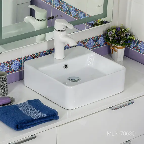 Раковина MELANA MLN-7063D/7063B