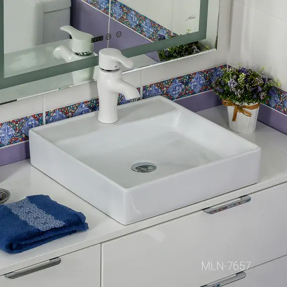 Раковина MELANA MLN-7657D