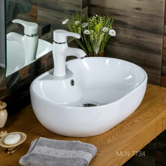 Раковина MELANA MLN-7734