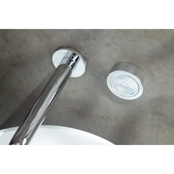 Смеситель автоматический для умывальника BOHEME TECH CHROME 158/2-CR