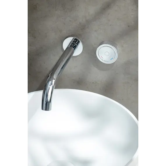 Смеситель автоматический для умывальника BOHEME TECH CHROME 158/2-CR