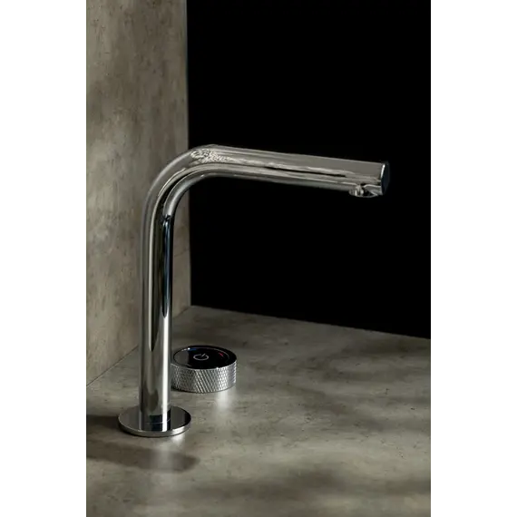 Смеситель автоматический для умывальника BOHEME TECH CHROME 158-CR