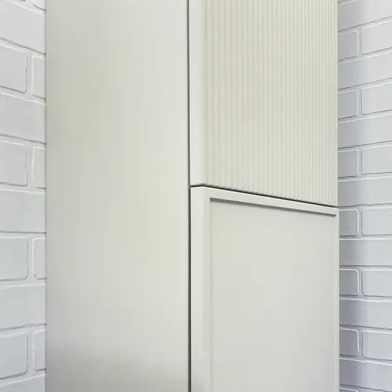 Шкаф-колонна Comforty Мадрид 40 серый шёлк