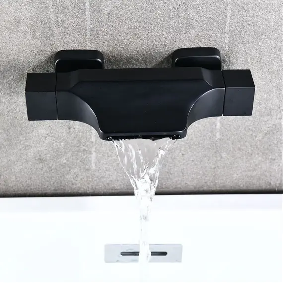 Смеситель для ванны и душа ACWEN 80105BS черный матовый