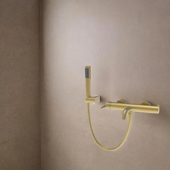 Смеситель для ванны с душем AVS Slimmer брашированное золото