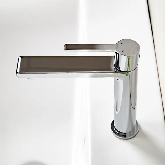 Смеситель для раковины AVS Elegant хром