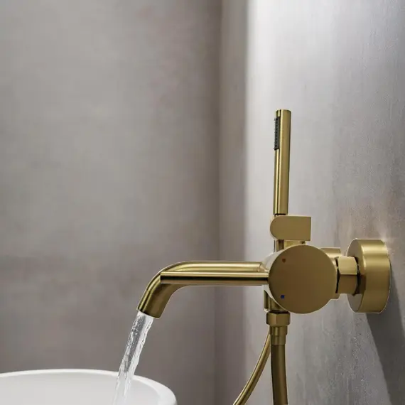 Смеситель для ванны с душем AVS Slimmer брашированное золото