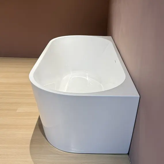 Акриловая ванна ABBER AB9503-1.4 белая