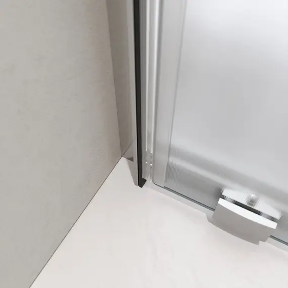 Душевая дверь BelBagno LUCE-BF-1-120-P-Cr рифленое