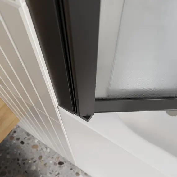 Душевая шторка на ванну BelBagno LUCE-VF-11-90/145-P-NERO рифленое