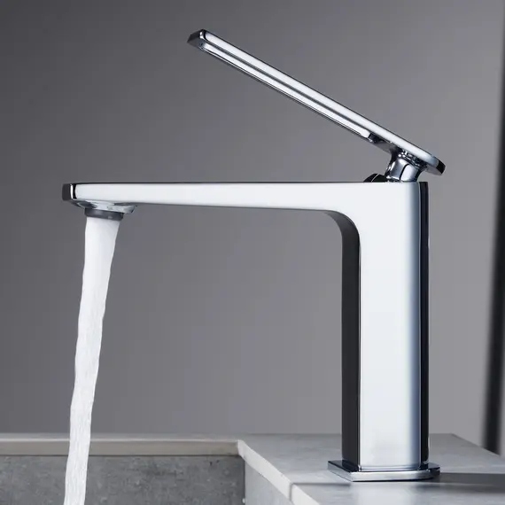 Смеситель для раковины Black&White UK9901C