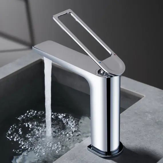 Смеситель для раковины Black&White UK9901C