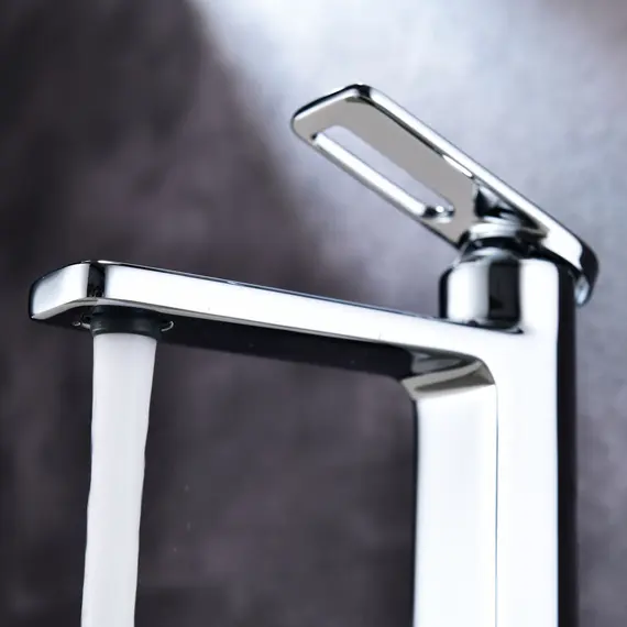 Смеситель для раковины Black&White GF-7103-С