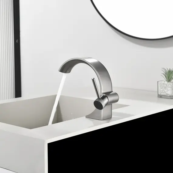 Смеситель для раковины Black&White GF-7106-GM