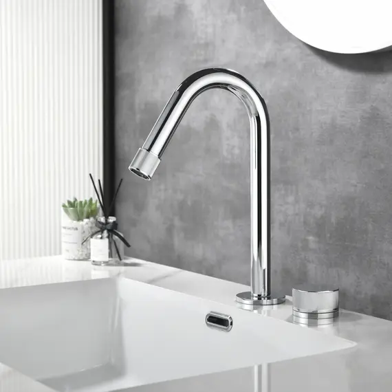 Смеситель для раковины Black&White GF-7108-С