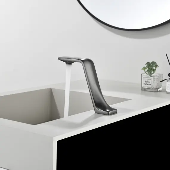 Смеситель для раковины сенсорный Black&White GS-7102-GM