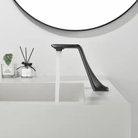 Смеситель для раковины сенсорный Black&White GS-7102-GM