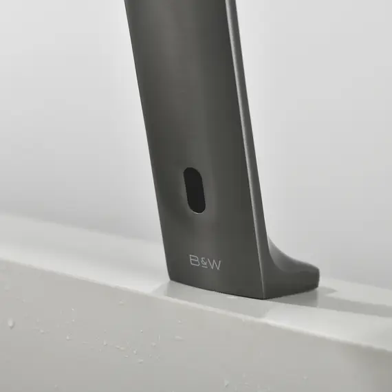 Смеситель для раковины сенсорный Black&White GS-7102-GM