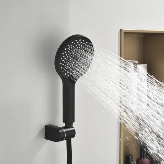 Смеситель для ванны Black&White GL-9101-GM (душевой шланг и лейка в комплекте)