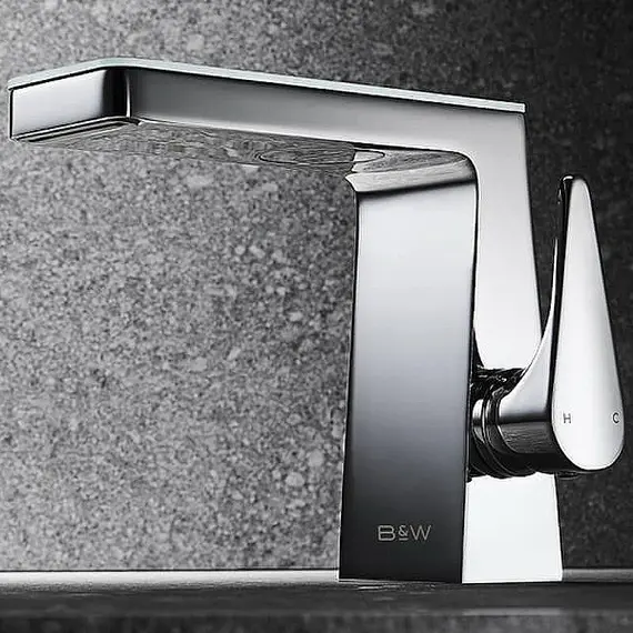 Смеситель для раковины Black&White U7323