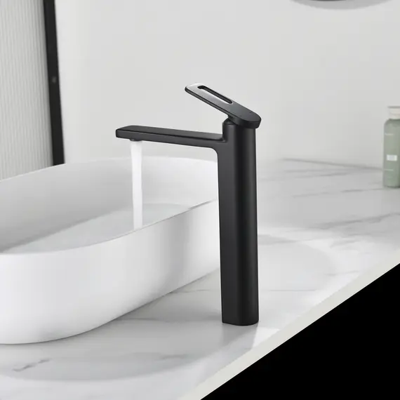 Смеситель для раковины Black&White GF-7203-MB