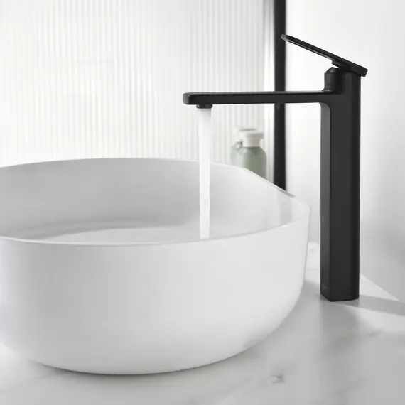 Смеситель для раковины Black&White GF-7203-MB