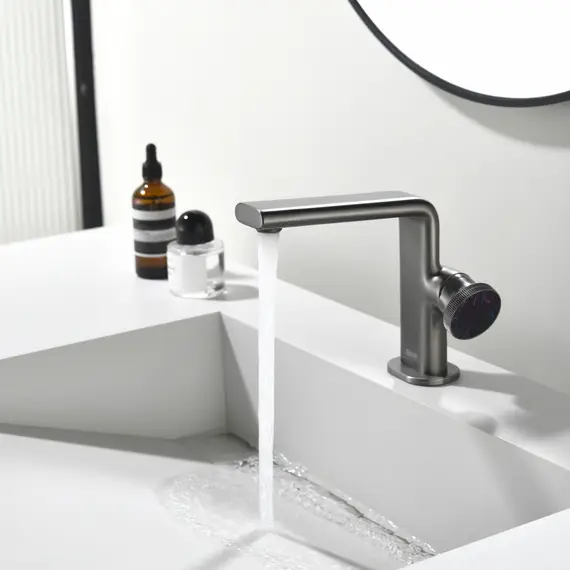 Смеситель для раковины Black&White GF-7207-GM