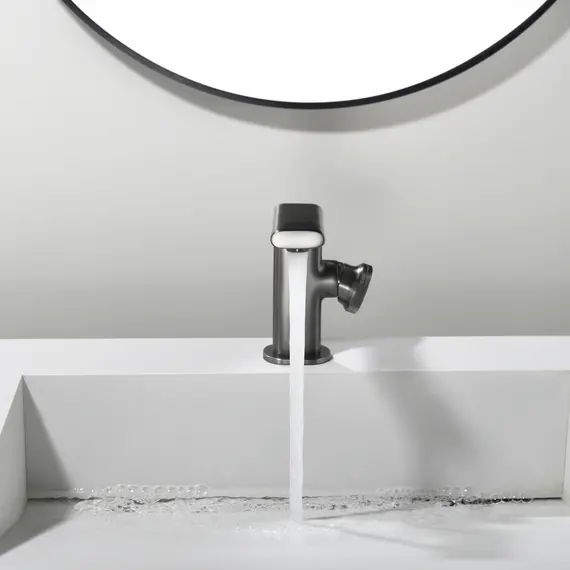 Смеситель для раковины Black&White GF-7207-GM