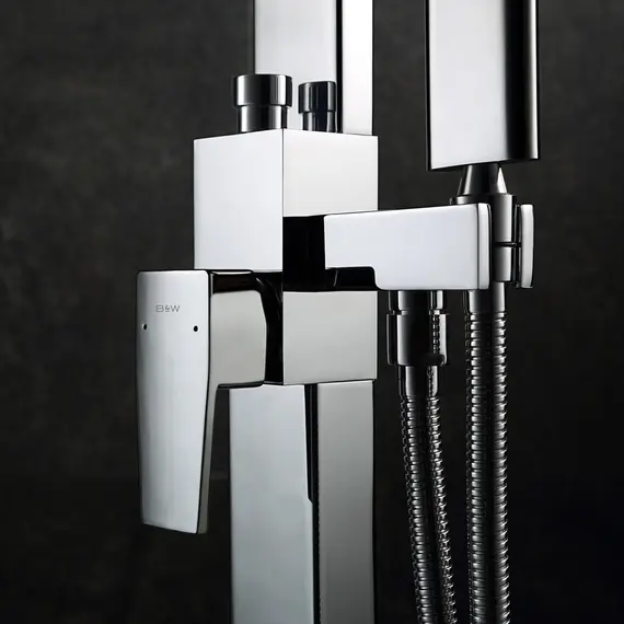 Отдельностоящий смеситель для ванны Black&White U3311