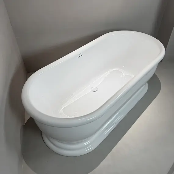 Акриловая ванна ABBER AB9515 белая